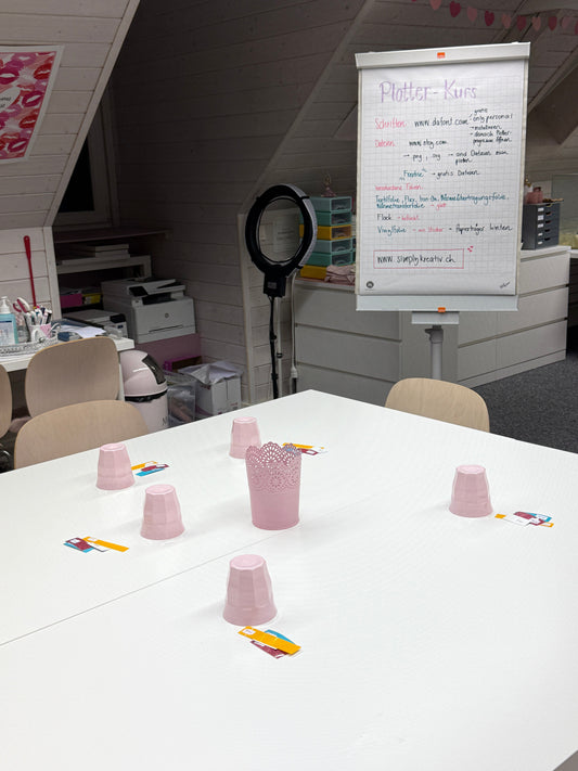 Vorbereiteter Plotterkurs bei Simply Kreativ, individuell buchbar