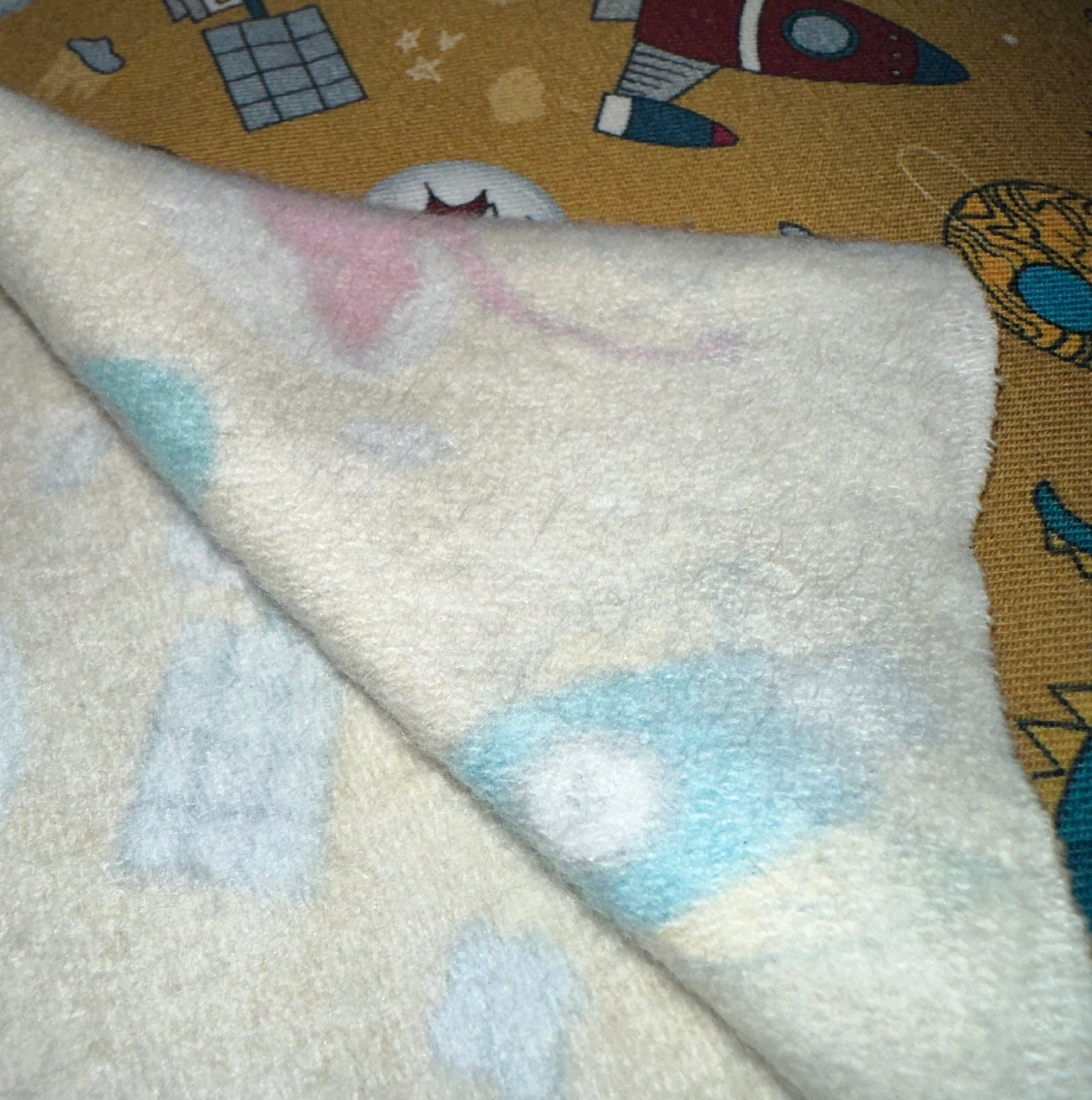 Jersey Dino im Weltall dick versch. Farben