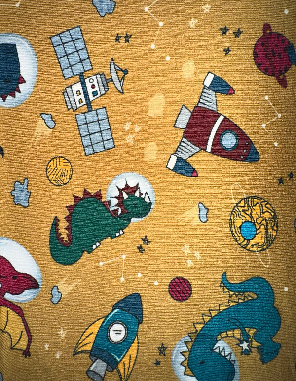 Dicker Jersey Stoff mit Dino und Weltall Motiven - Simply Kreativ Schweiz 